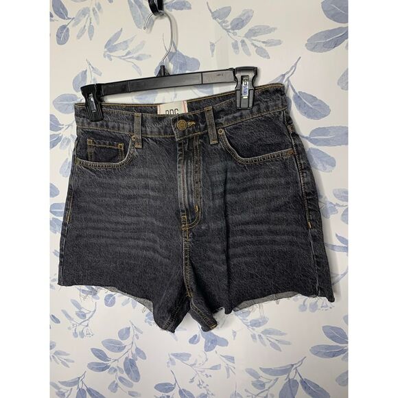 BDG A-Line Shorts Size 28 - Picture 3 of 7